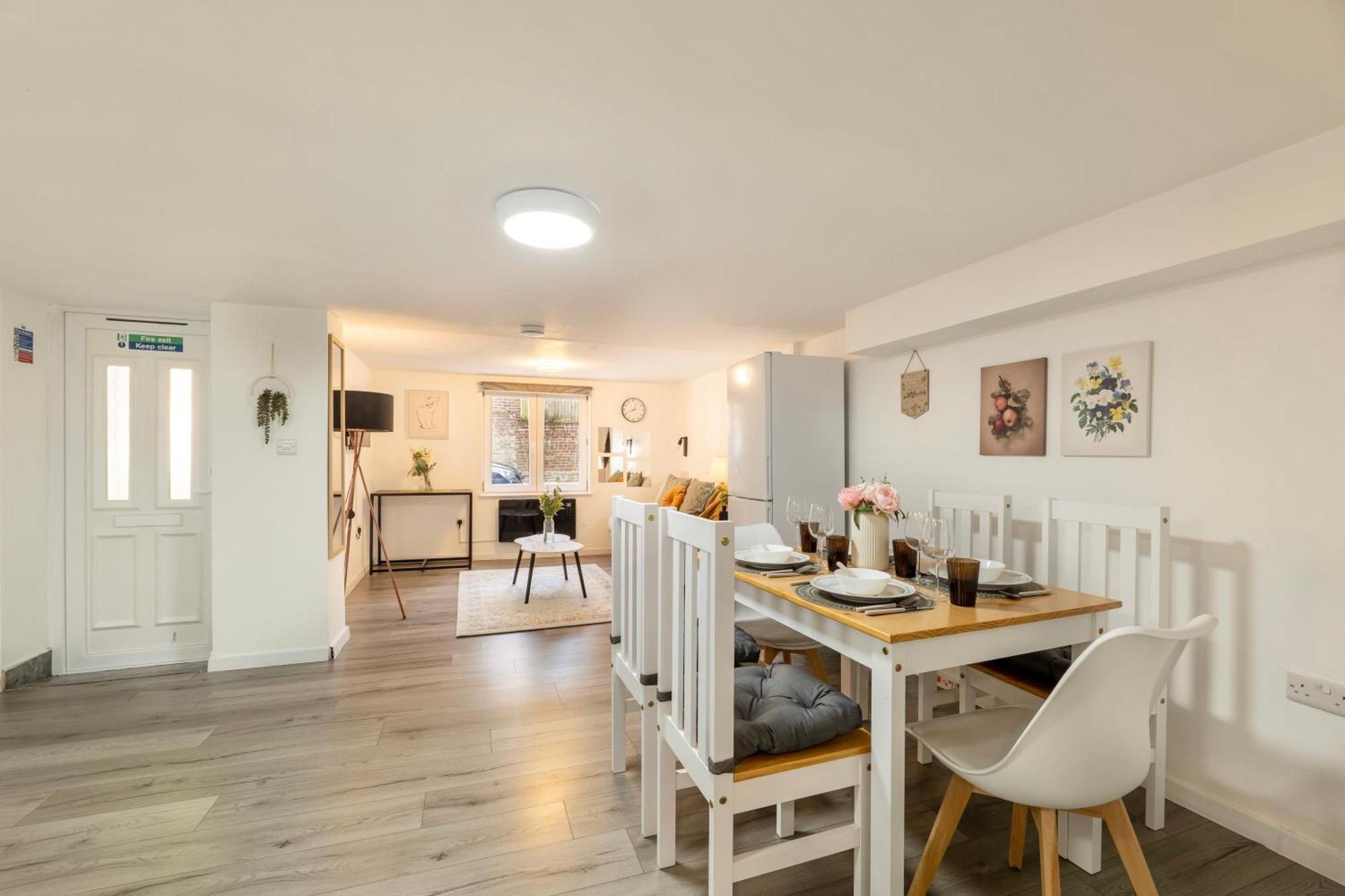 Appartement Large One Bedroom Southsea Sleeps 3 - Free Parking *