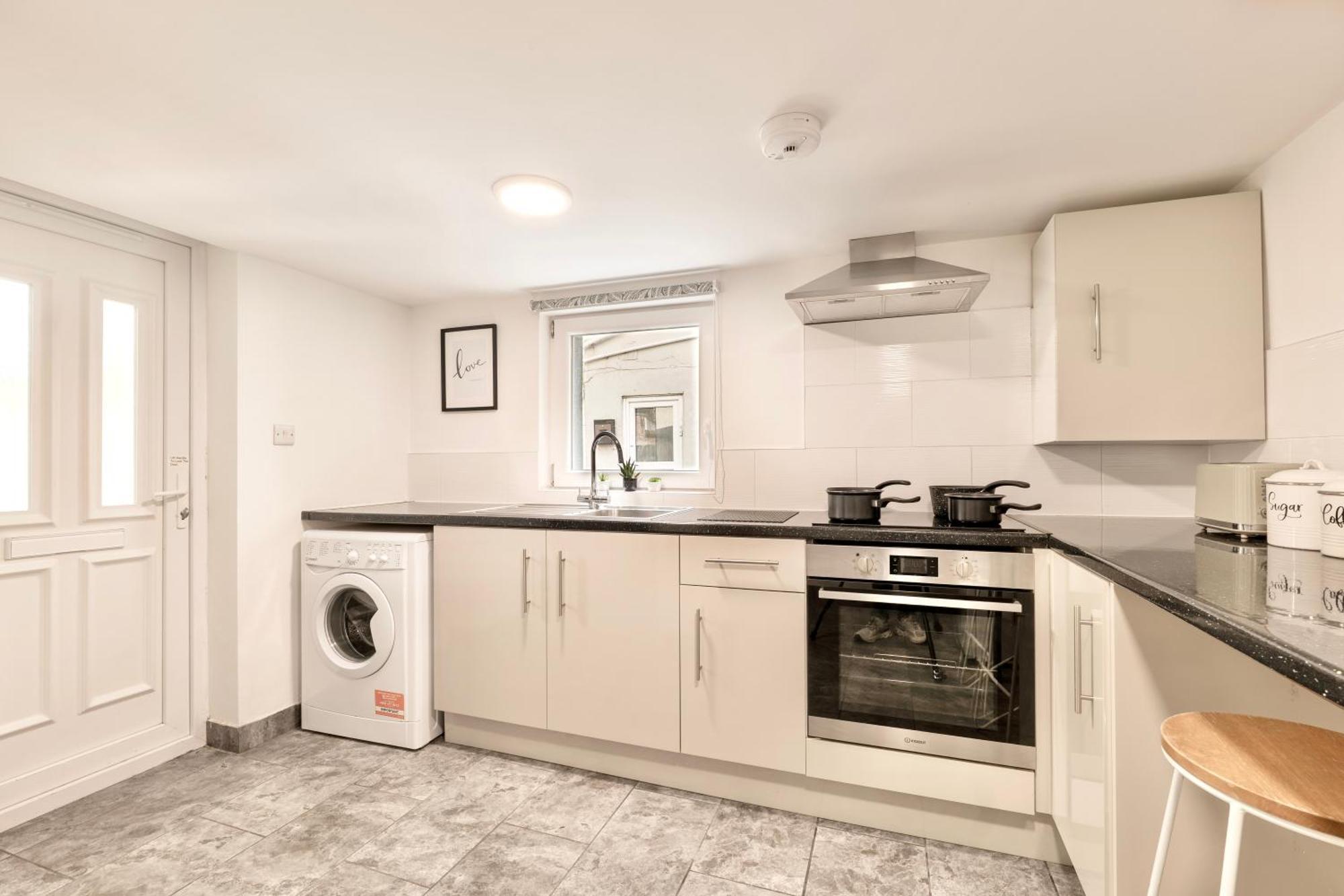 Appartement Large One Bedroom Southsea Sleeps 3 - Free Parking